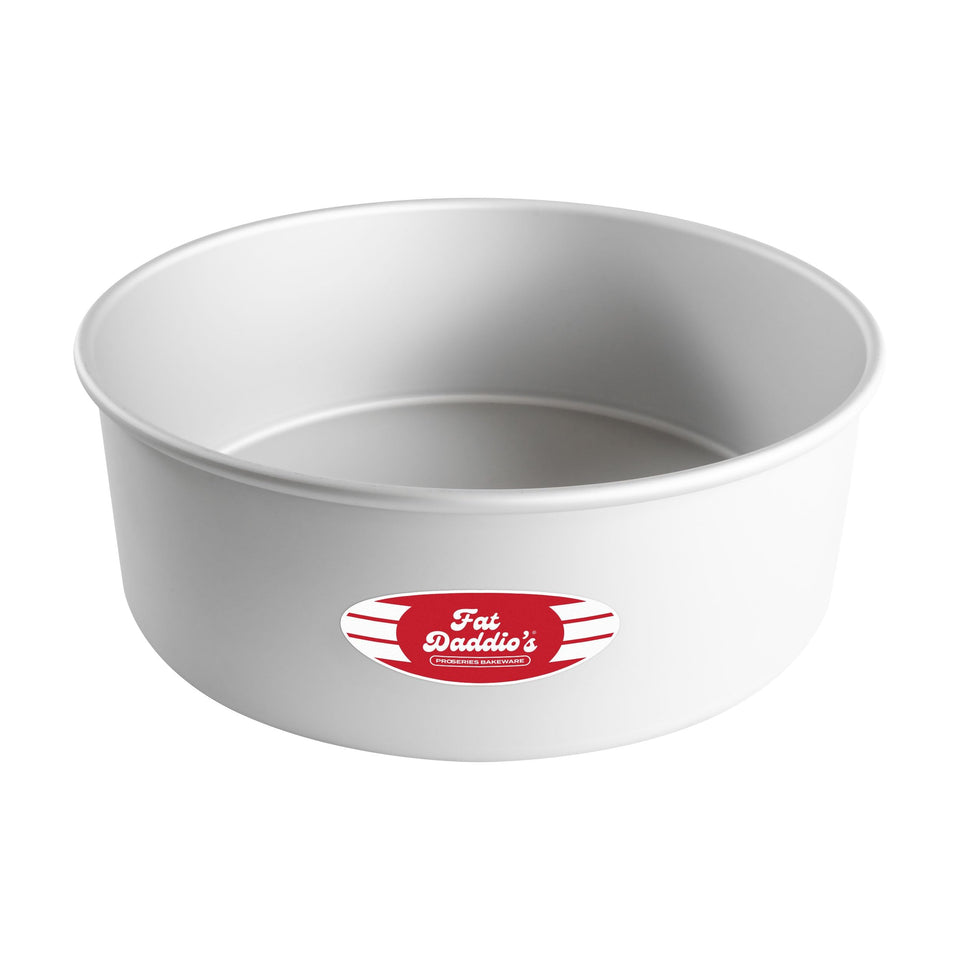 Fat Daddio's PRD-104 round cake pan in silver for even baking of large layers