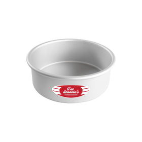 Fat Daddio's PRD-83 round cake pan—top view highlights anodized surface for easy release.