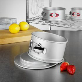 Fat Daddio's PSF-63 stacked for storage demonstrates space-saving bakeware