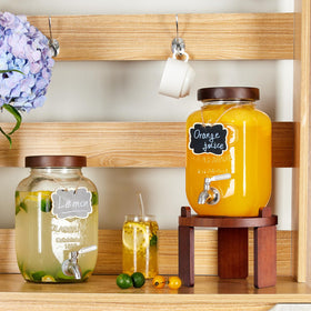 FavorFlavor food-grade glass construction feels sturdy for daily and party use