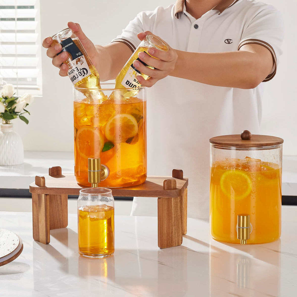 FavorFlavor wide-mouth design makes filling with ice easy.