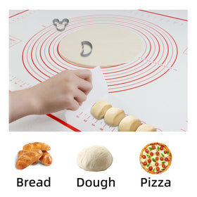 FavXD Dough Mat non-slip rolling action keeps dough in place during kneading.
