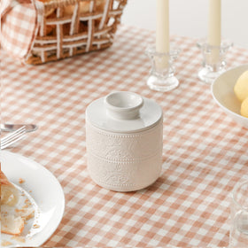 FE FUN ELEMENTS butter crock airtight seal protects freshness after use.