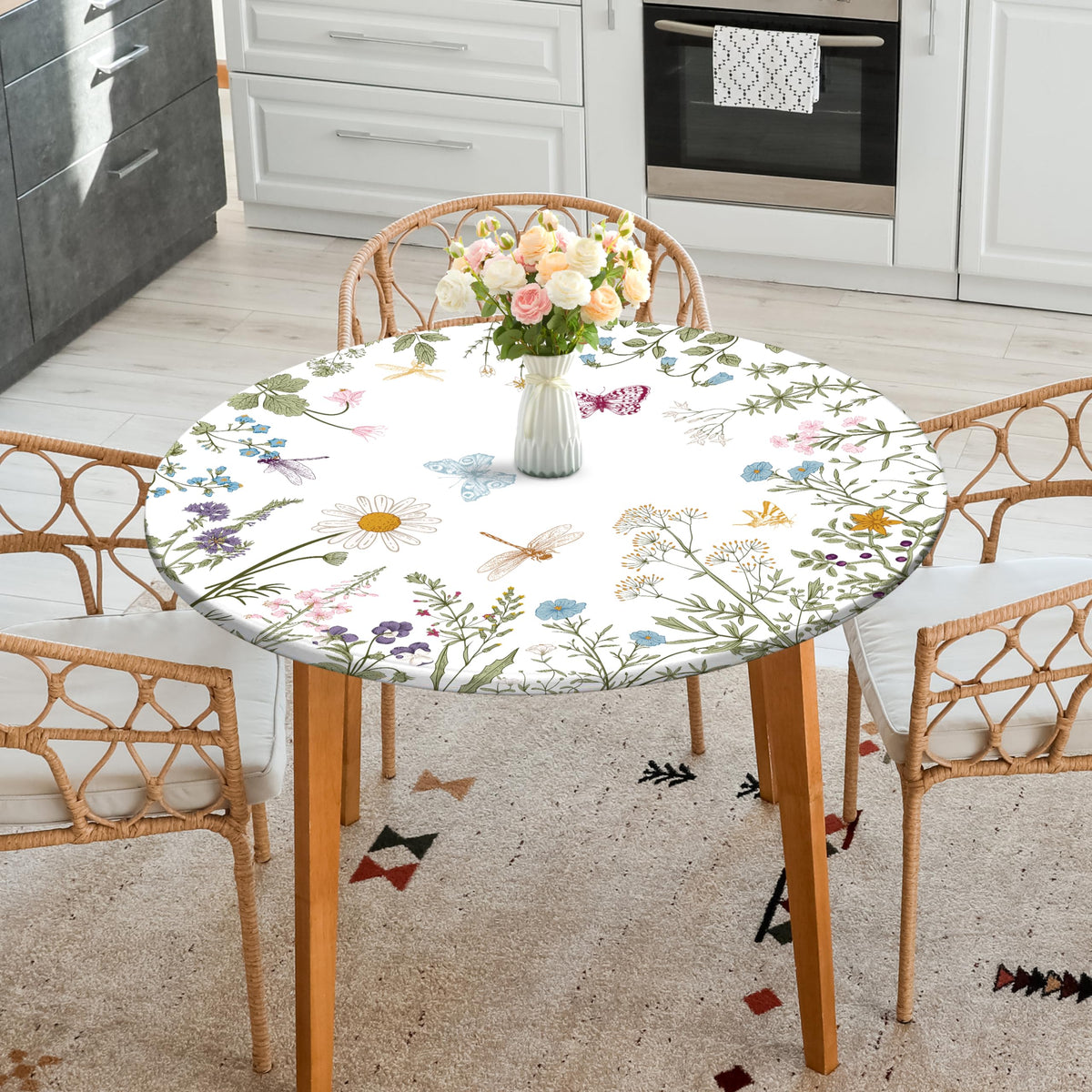 Fecvdlis wipeable round tablecloth for quick cleanups after dining or crafts.