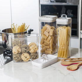 Felli Flip-Tite Tall BPA-free acrylic keeps snacks safe