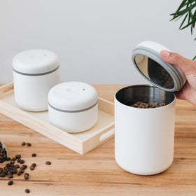 Fellow Atmos silicone ring seal blocks air, moisture, and odors.