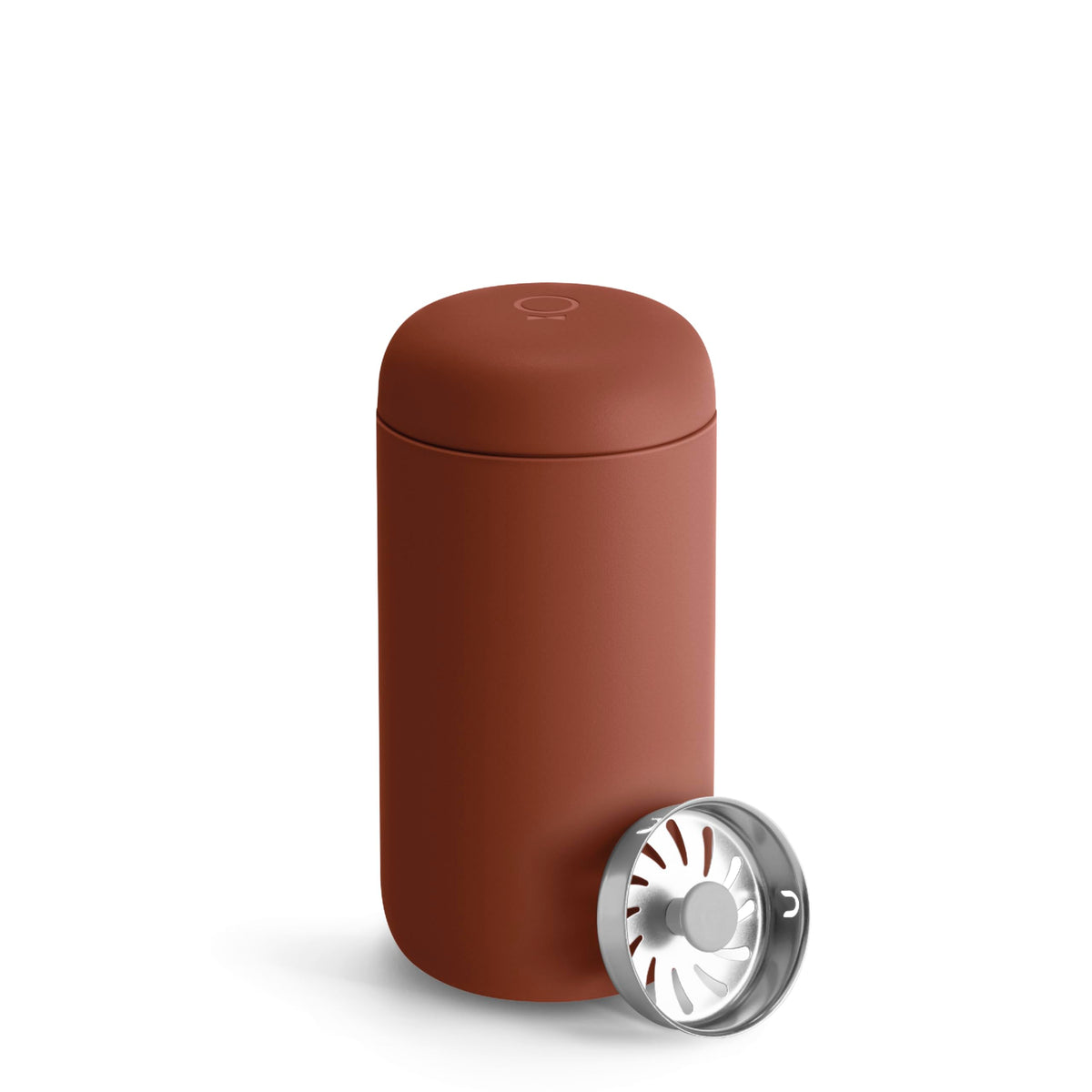Fellow Carter Move leak-proof lid keeps drinks secure during a commute.