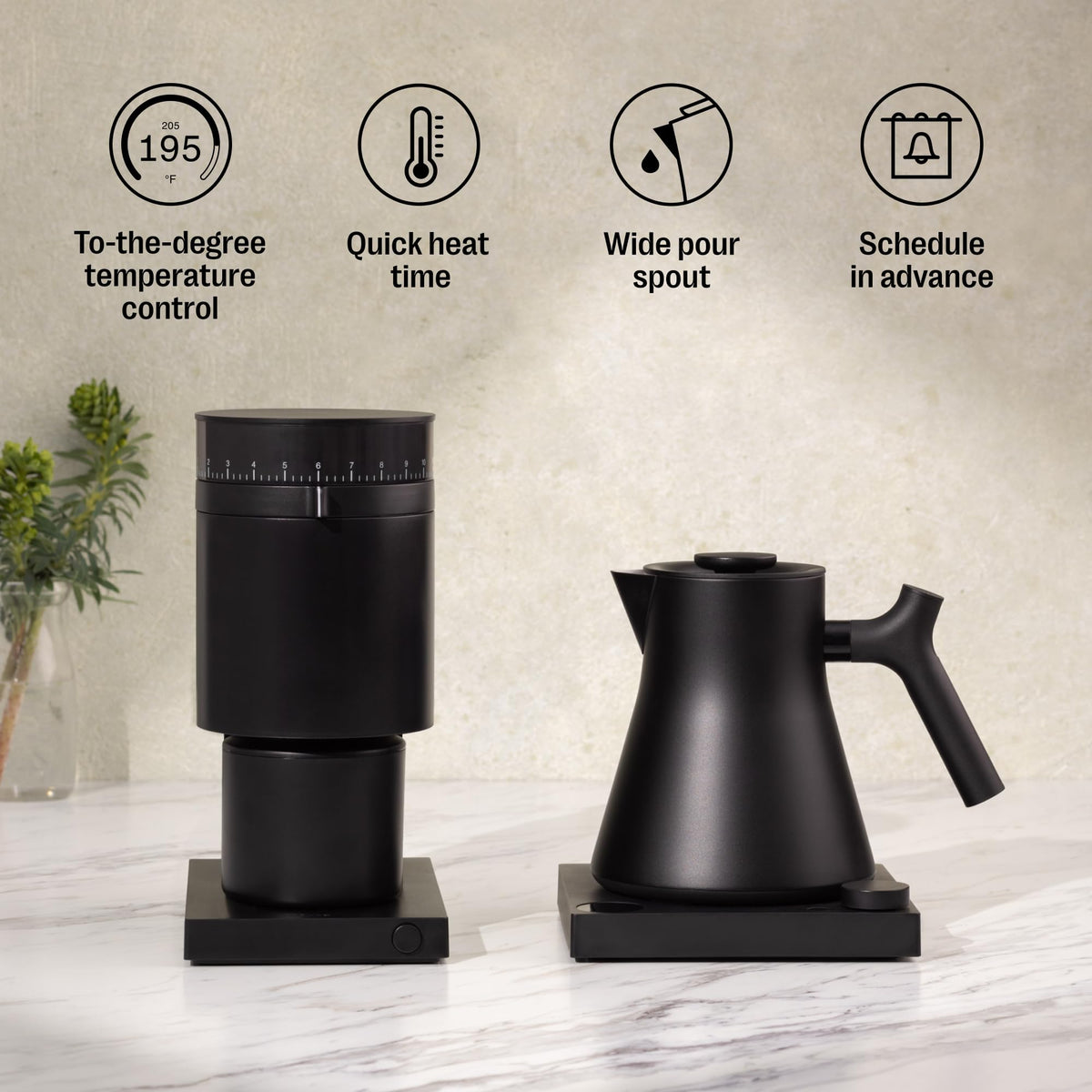 Fellow Corvo EKG Pro wide spout enables quick pours.