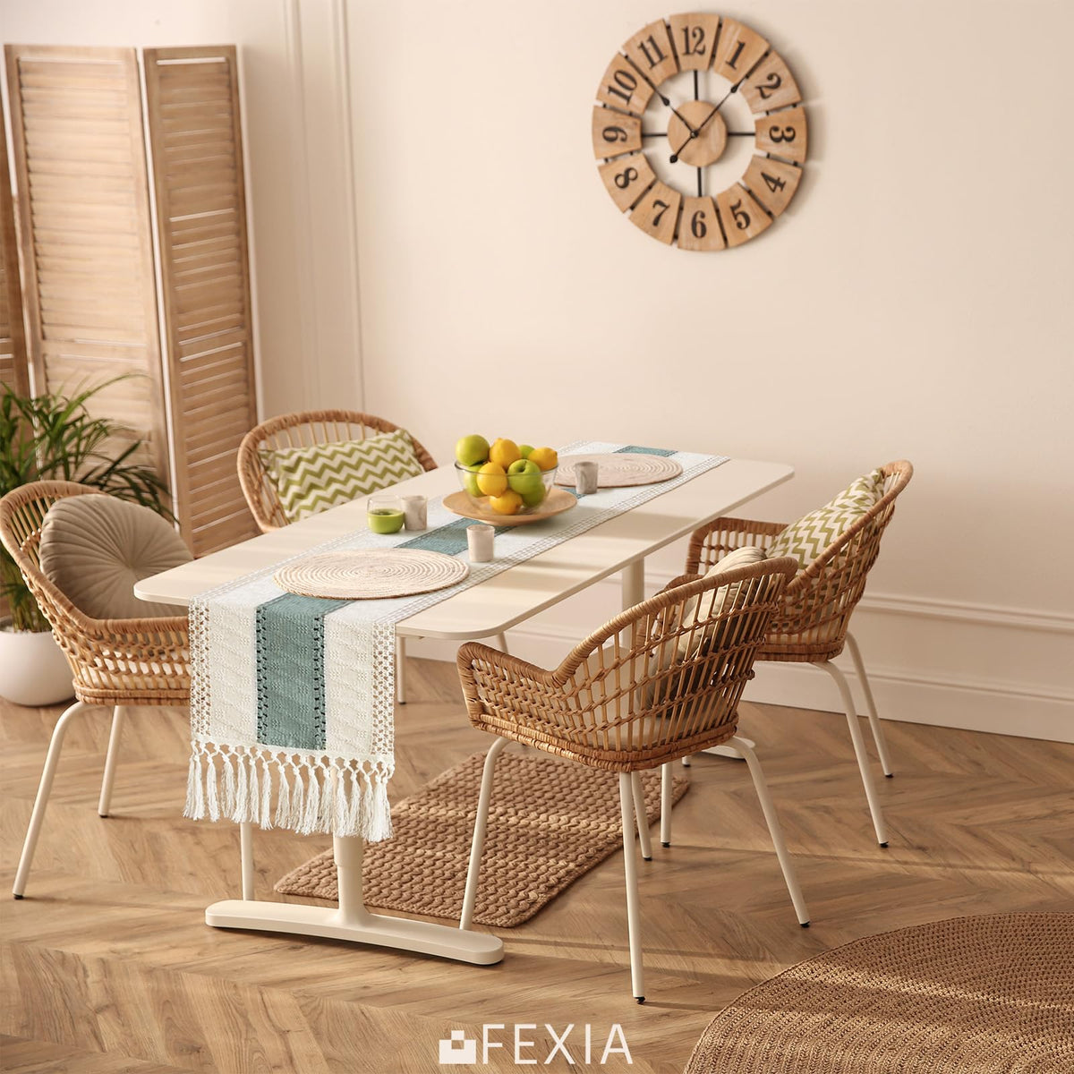 FEXIA table runner providing a versatile centerpiece on a coffee table or desk.