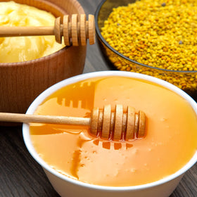FFNIU wedding favor honey sticks ready for gifting at celebrations