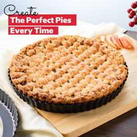 FIDZ PAN leak-proof design prevents spills during baking.