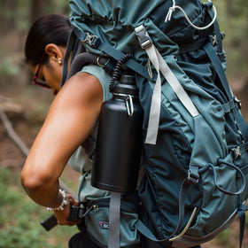 Fijinhom 128-ounce capacity supports long workouts and outdoor trips