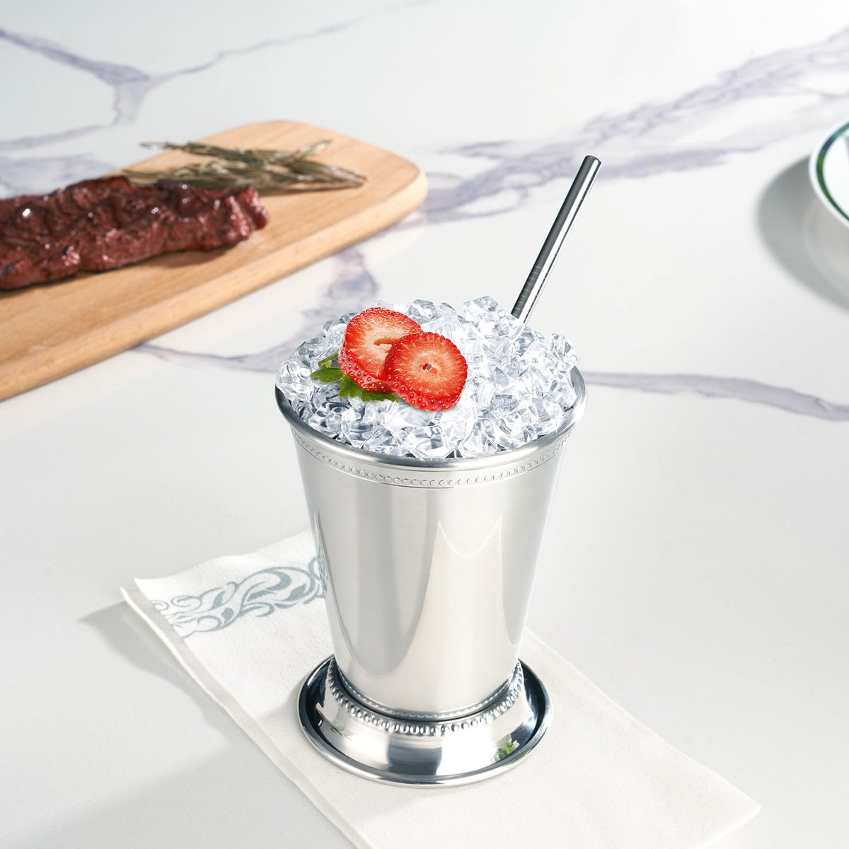 Fijinhom mint julep cup close-up highlights stability for steady service