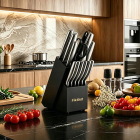 FikShot knife edge with 14-degree design for everyday prep.
