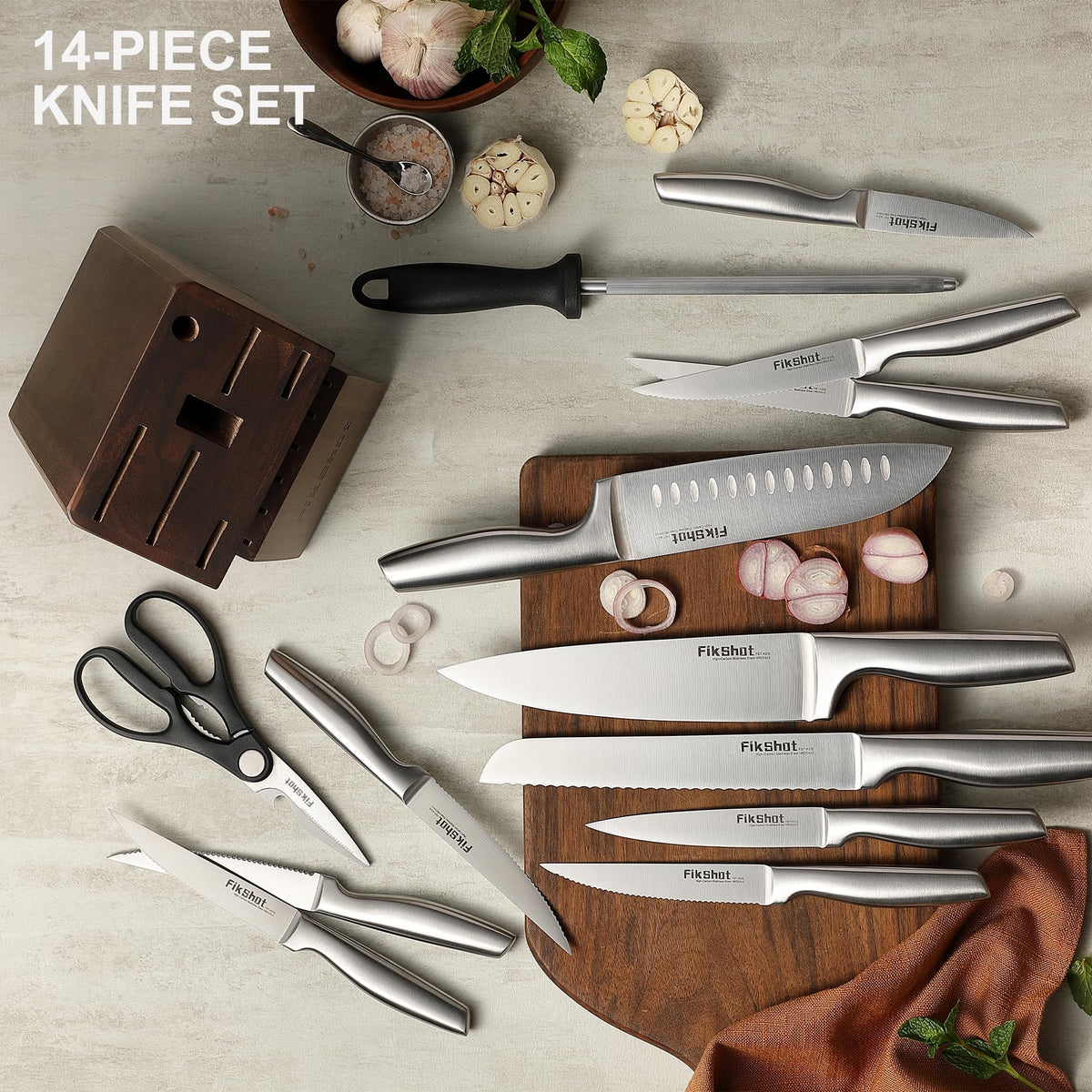 Full-tang design offers balance and control during prep.