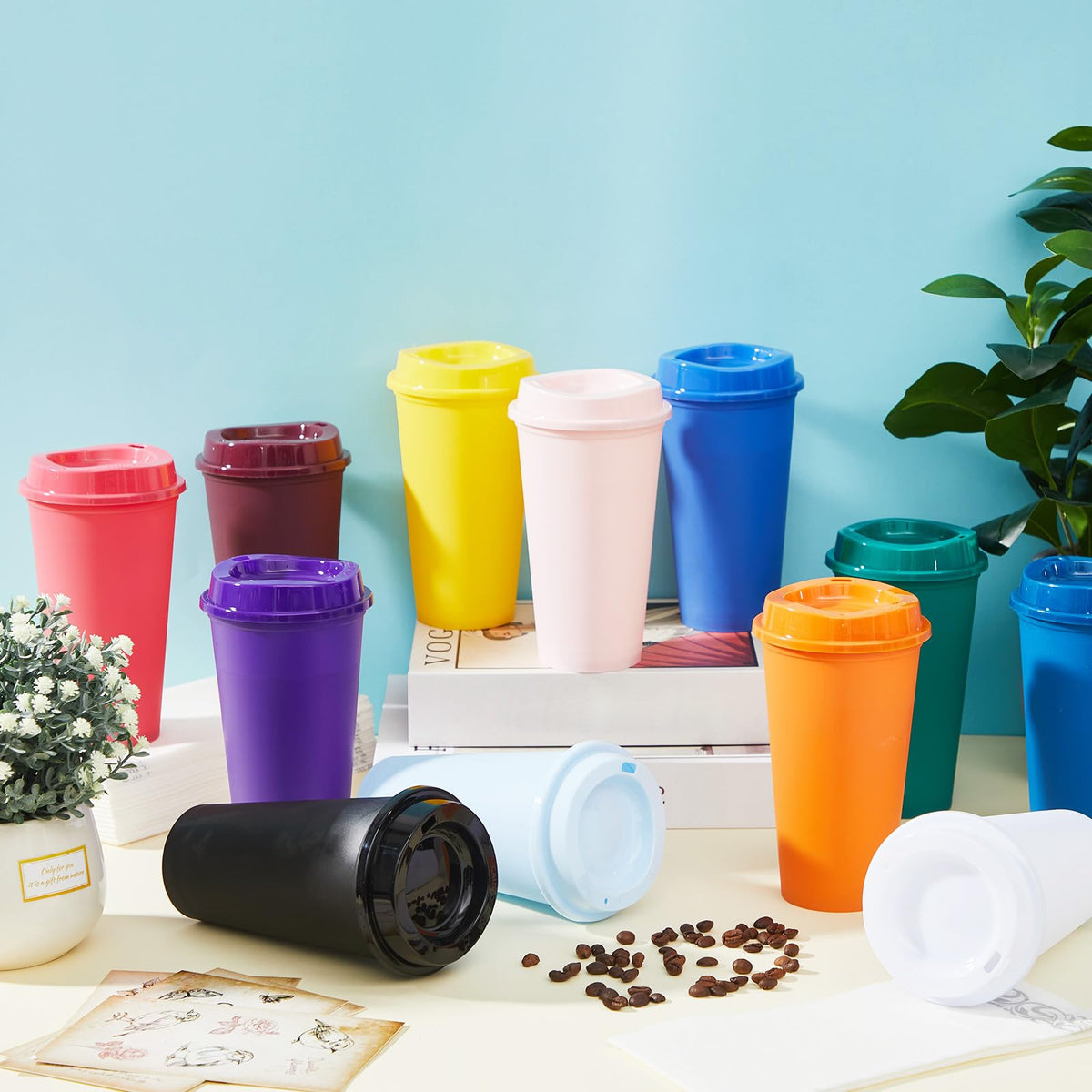 FillTouch leakproof lids prevent spills during travel and commutes.