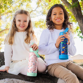 Fimibuke Shark bag ready bottle demonstrates portable size for school park or travel