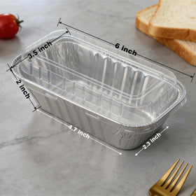 Close-up of clear lids on Findful mini loaf pans for easy viewing