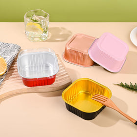 Findful clear top lids for mini pans keep treats fresh during transport.