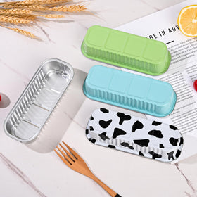 Findful dome lids snugly seal pans to keep foods fresh.