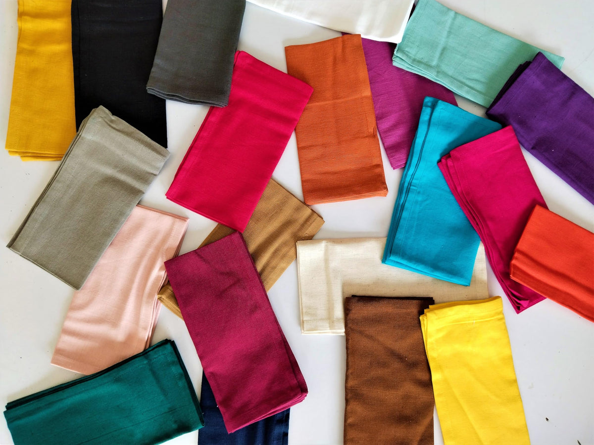 Fingercraft napkins highlight eco-friendly natural fiber in ivory