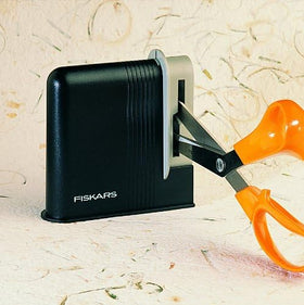 Fiskars Clip-Sharp delivers fast sharpening for all Fiskars scissors.