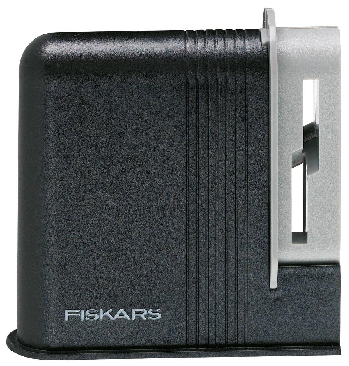 Fiskars Clip-Sharp sharpener with integrated body handle ensures stable sharpening.
