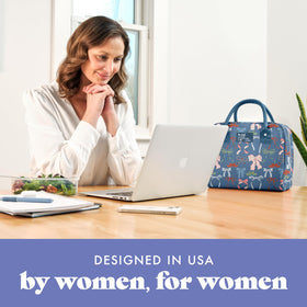 Rolled handles on the Bloomington lunch bag provide comfortable carrying