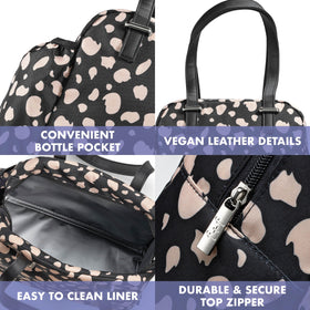 Fit & Fresh Laketown insulated lunch bag with bottle pocket helps keep beverages cool.