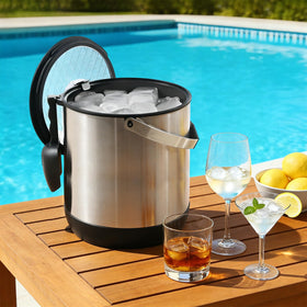 FiveHome lid clipped to the bucket, maintaining visibility and reducing cold air loss.
