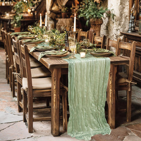 Use Fixwal runner on arches or dessert tables for elegant scenes