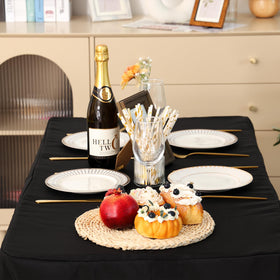 Premium polyester fabric resists wrinkles for easy turnover with Fixwal.