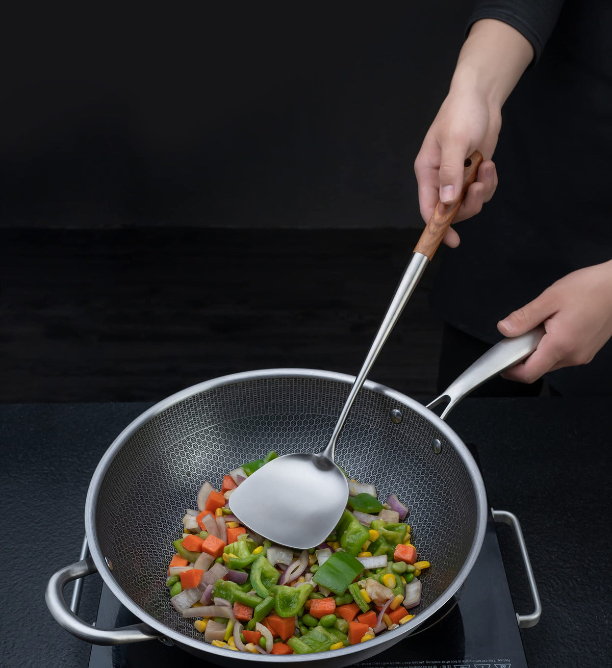 FJNATINH classic appearance adds timeless style to kitchen tools.