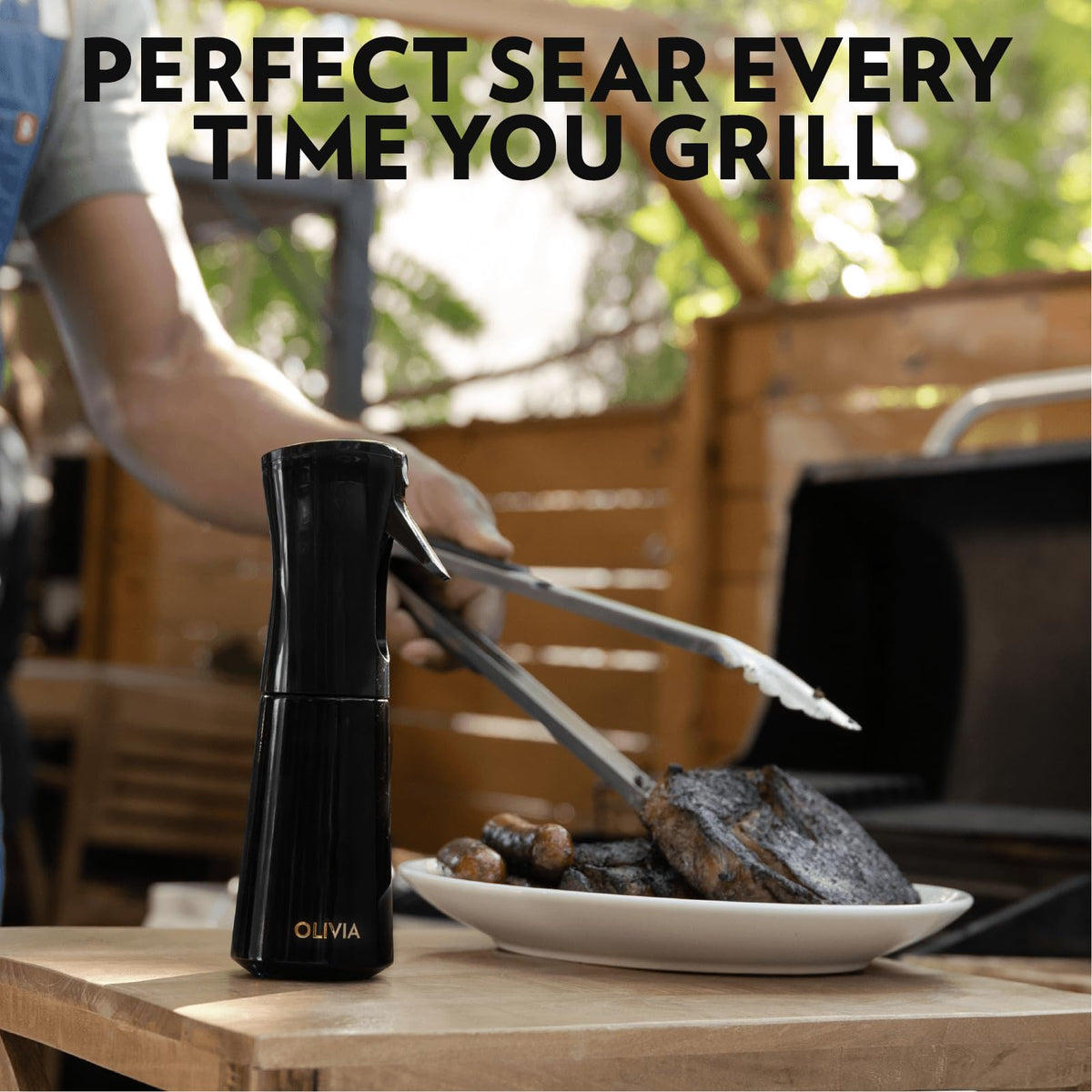 Smooth spray nozzle provides consistent mist for cooking and dressing