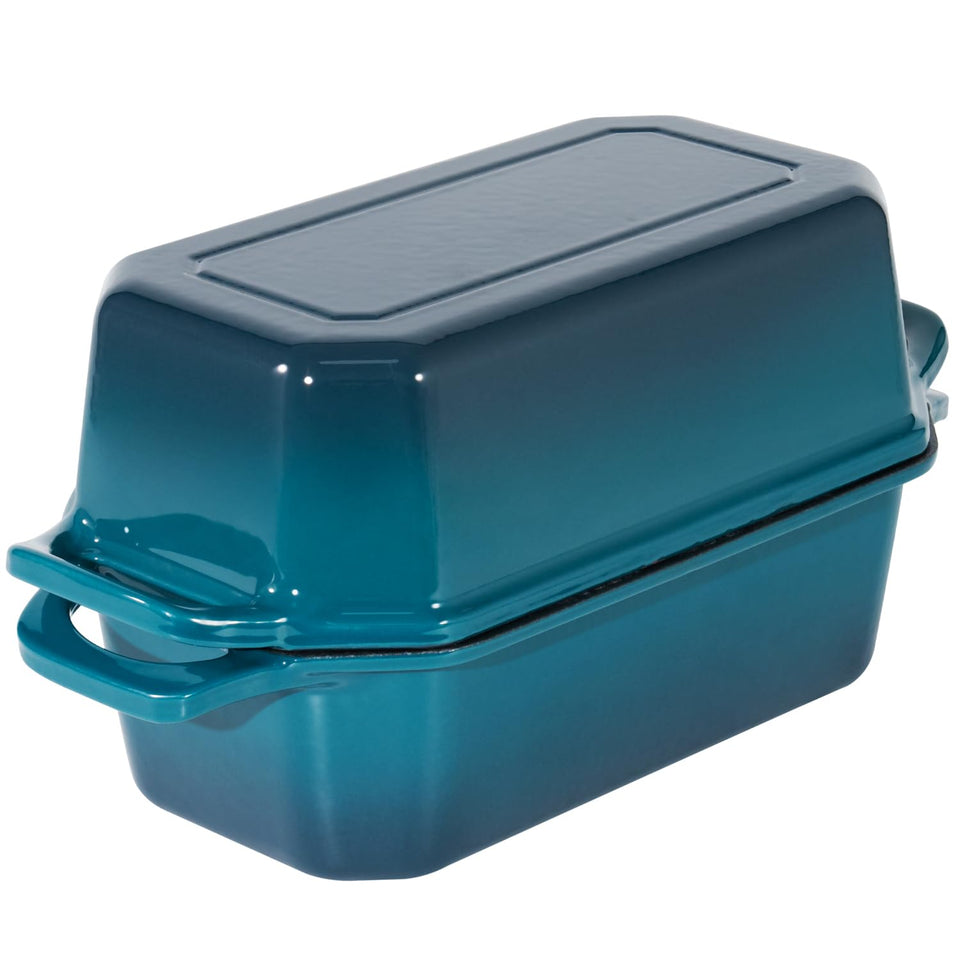 Flavehc bread pan with lid showing even heat for consistent loaves