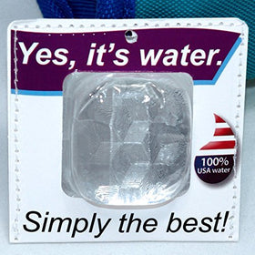 FlexiFreeze Party Mat fits 19 x 15 inch setups for versatile displays.