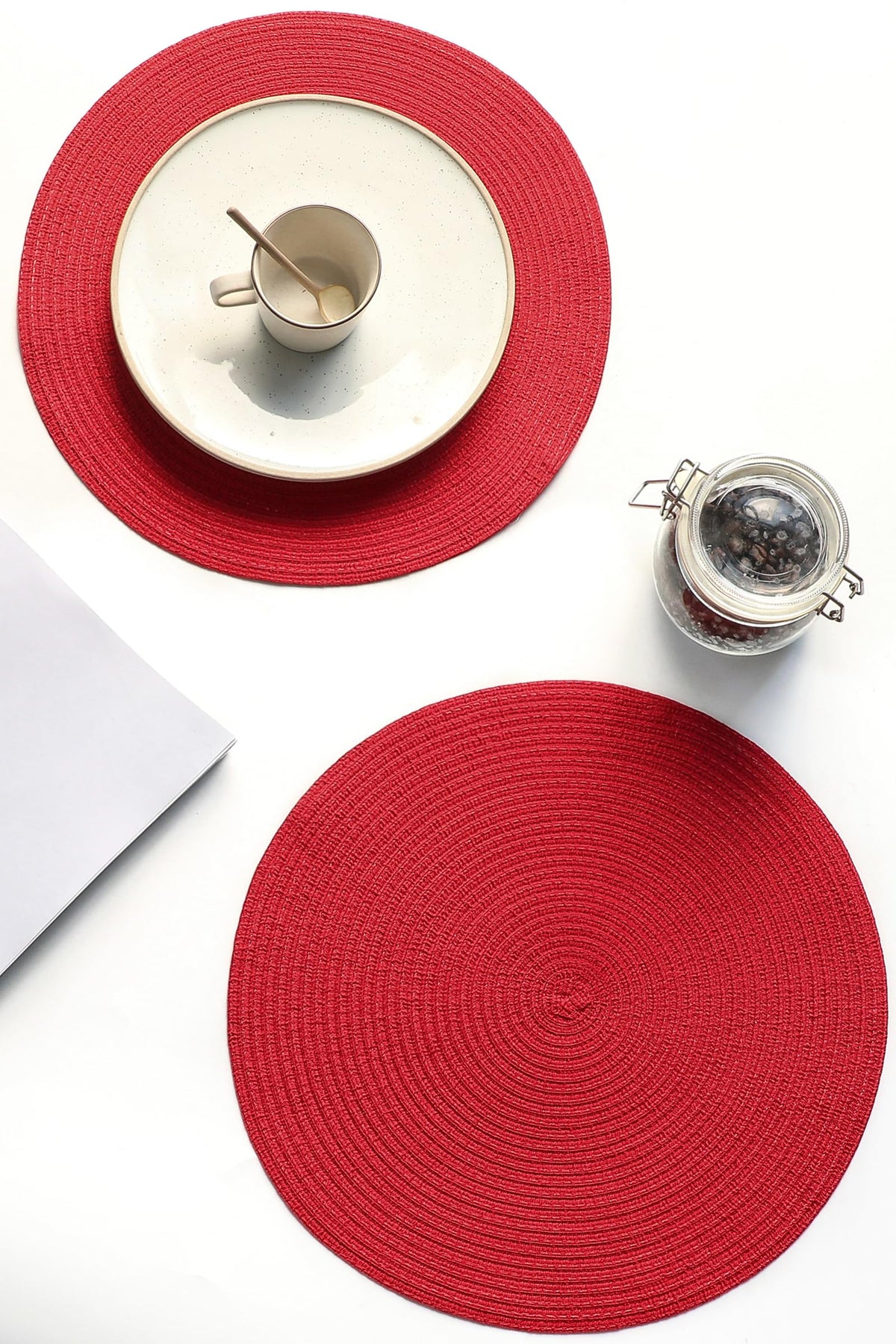 Floroom indoor-outdoor placemats ideal for dining tables and patios.