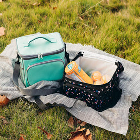 FlowFly lunch bag is ideal for work, school, picnics, and travel
