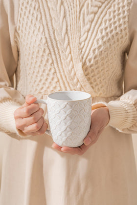 FOBENTA mug with hand-applied glaze for a unique artisanal look