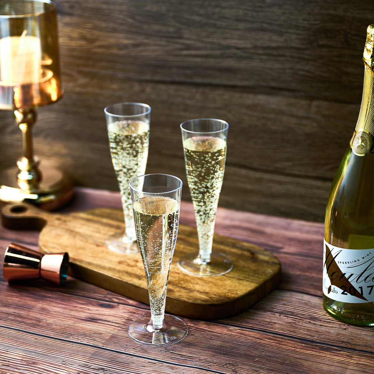 FOCUSLINE food-grade reusable champagne cups for safe beverage service
