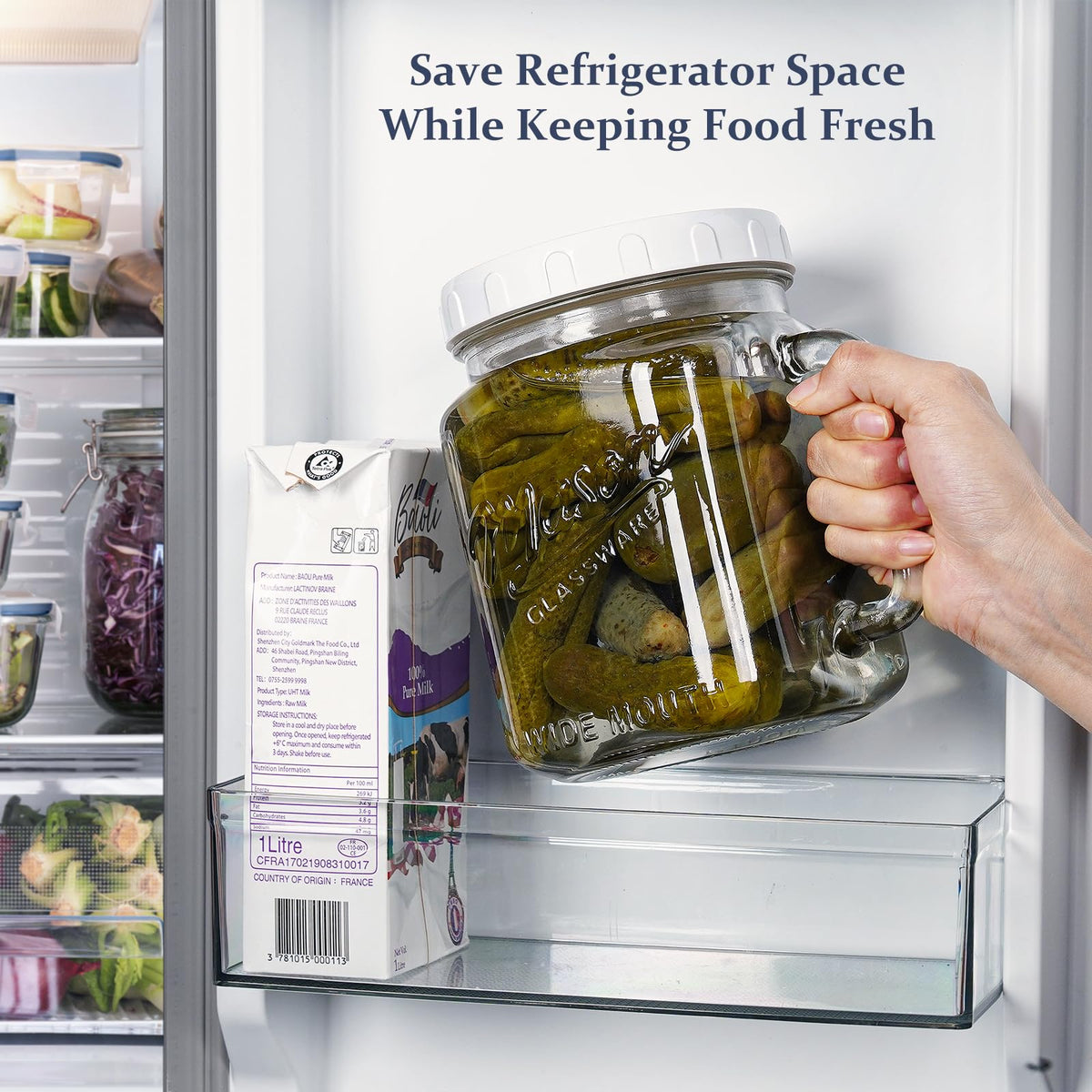 Clear measurement markings on Folinstall jars help track portions and ingredients at a glance.