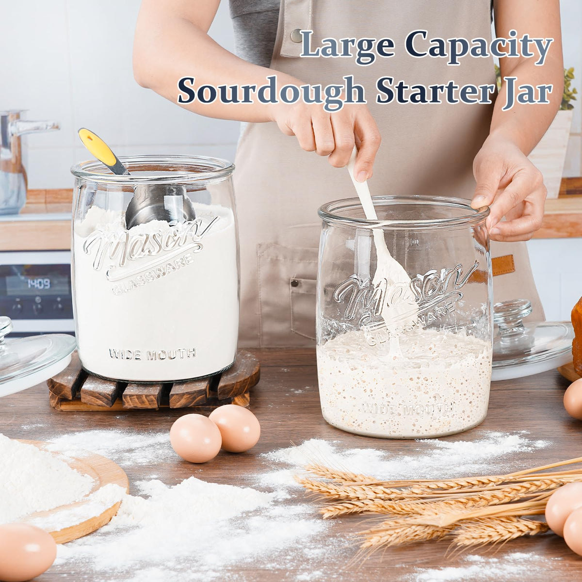 Folinstall multipurpose storage jar suits cookies, flour, or treats.
