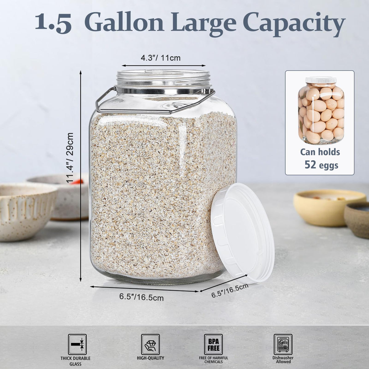 Folinstall glass jar with stainless steel handle for portable storage.
