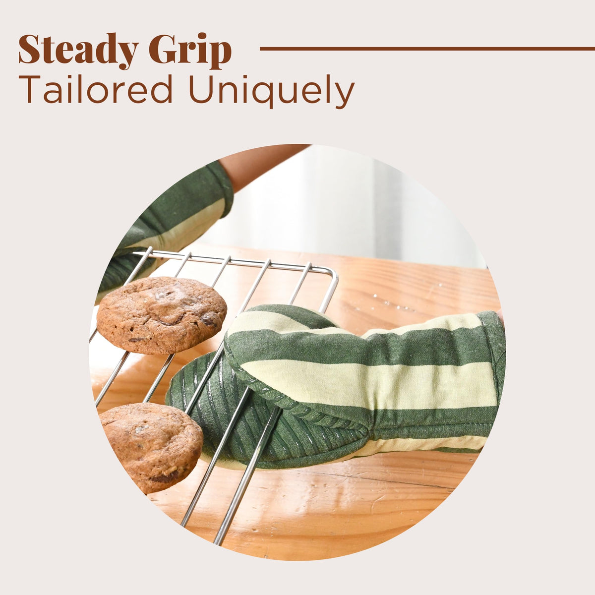 Folkulture gift-ready oven mitts, ideal for housewarmings.