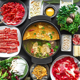Food Party divider setup enables simultaneous soups with minimal transfer.