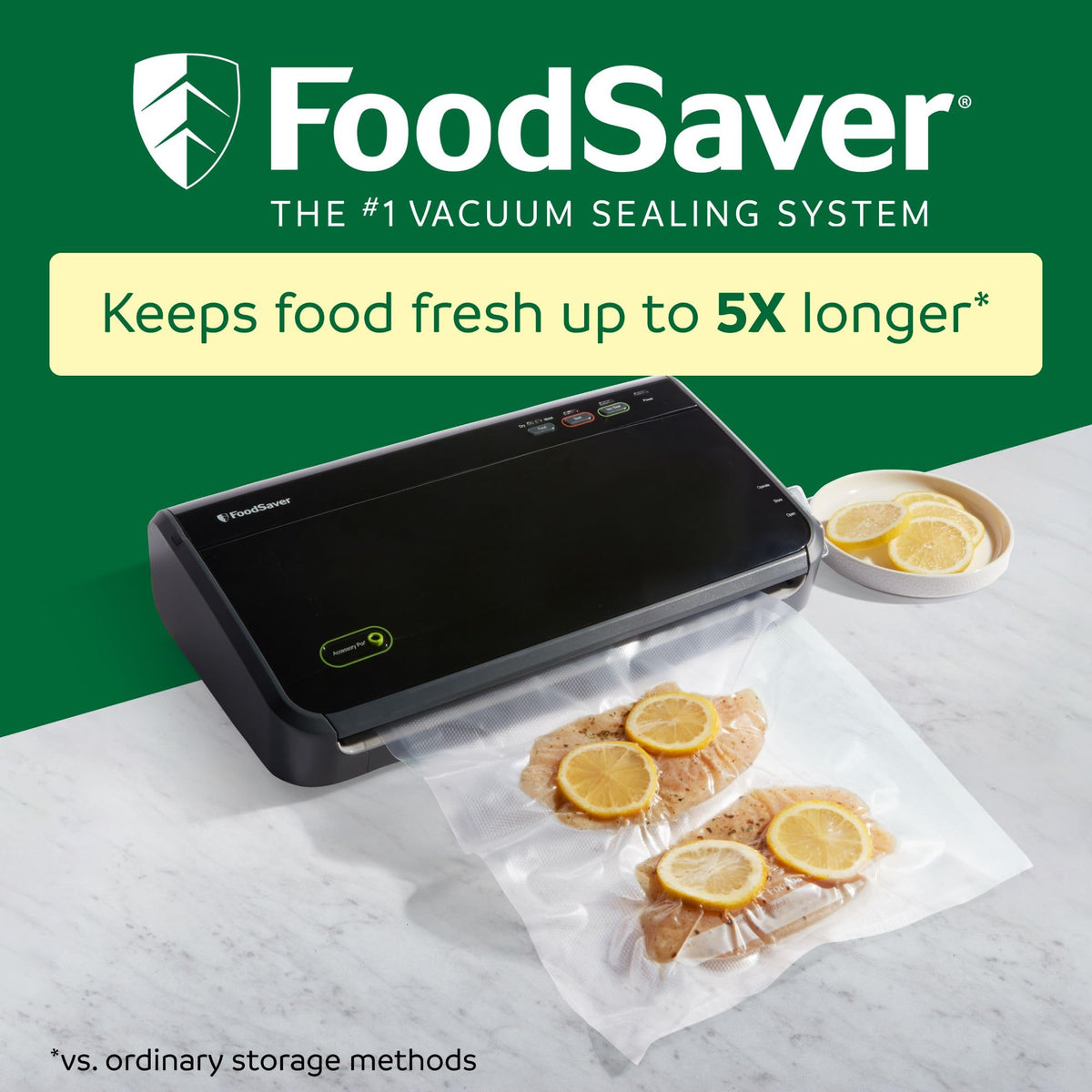 FoodSaver built-in roll cutter close-up illustrates bag size customization.
