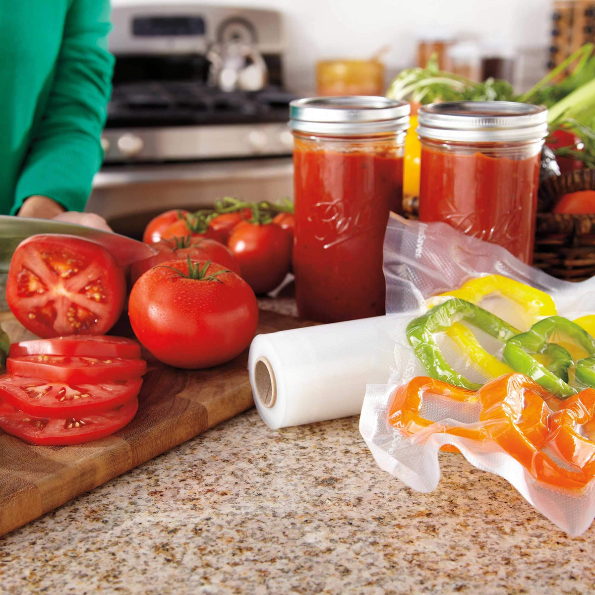 FoodSaver custom-length bags 11x16 for versatile sizing and bulk storage.