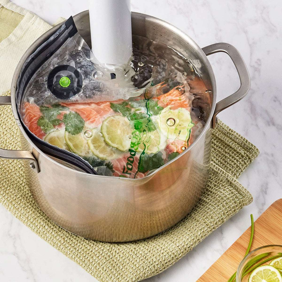 FoodSaver BPA-free reusable bags ideal for long-term food protection.