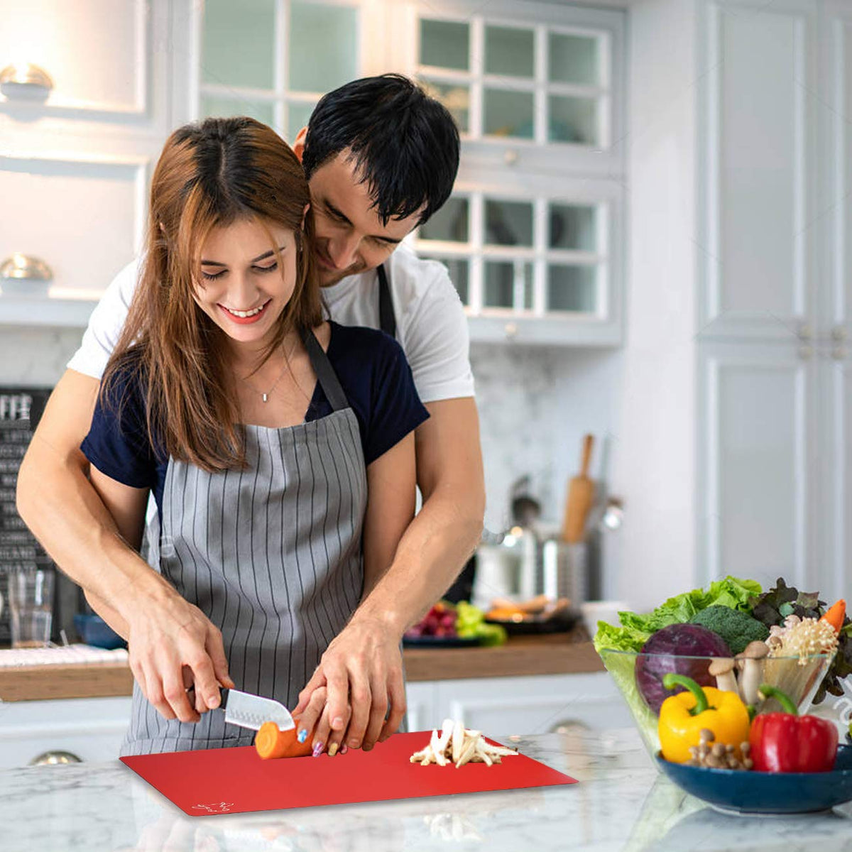 Fotouzy cutting mats are dishwasher safe for easy cleanup after meal prep.