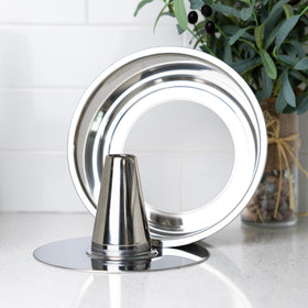 Fox Run dishwasher-safe cake pan for quick cleanup after baking.
